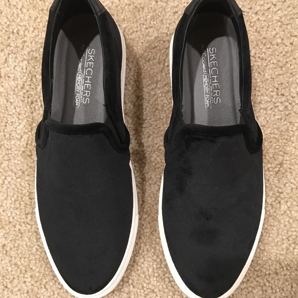 Skechers Vaso Velvet shoes